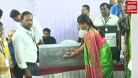 ஈரோடு கிழக்கு இடைத்தேர்தல்.. வாக்கு எண்ணிக்கை தொடக்கம்..!