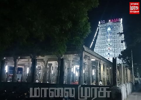 திருச்செந்தூர் கோயிலில் தீபாராதனை தரிசனம்...
