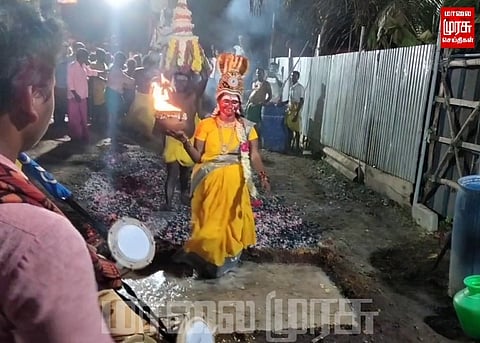 பாரம்பரிய முறைபடி விமர்சையாக நடைபெற்ற தீமிதி திருவிழா...