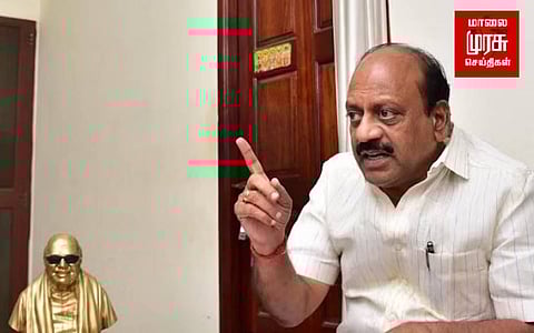 கோரிக்கை மனு வைத்த மாற்றுத்திறனாளி... கண்டித்த அமைச்சர்... காரணம் என்ன?!!