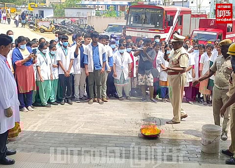 அரசு மருத்துவமனையில் தீ தடுப்பு ஒத்திகை நடத்திய அதிகாரிகள்...