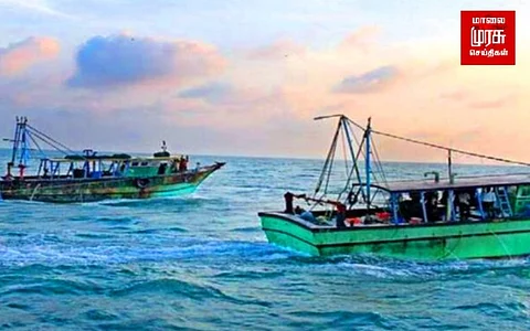 எல்லை தாண்டி மீன்பிடித்ததாக கூறி தமிழக மீனவர்கள் 12 கைது...மத்திய, மாநில அரசுக்கு உறவினர்கள் கோரிக்கை!