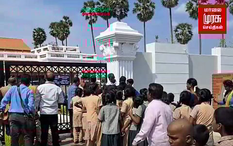 நடிகர் நடிகைகளுக்காக வெயிலில் காக்க வைக்கப்பட்ட குழந்தைகள்...சிவகங்கையில் பரபர..!