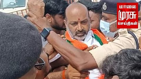 வினாத்தாள் வெளியீடு... பாஜக தலைவர் கைது...!