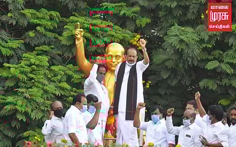 “தமிழர்கள் குறித்து மோடி பேசுவது ஏமாற்று வேலை...” வைகோ பேட்டி!!