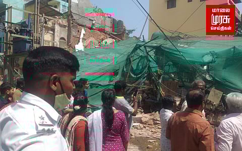 சென்னை பாரிமுனையில் விபத்து: 4 மாடி கட்டிடம் இடிந்து விழுந்து தரைமட்டம்...!மீட்கும் பணி தீவிரம்!!