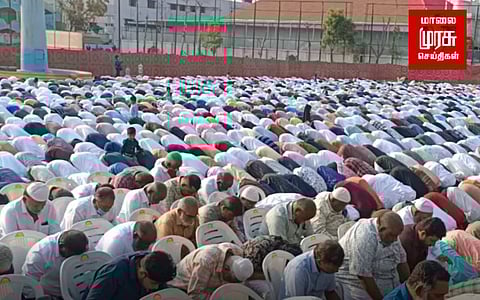 ரம்ஜான் பண்டிகை கொண்டாட்டம்...!சிறப்பு தொழுகையில் இஸ்லாமியர்கள்...!!