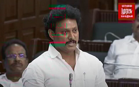 திருவாரூர் மாவட்ட மத்திய நூலகத்திற்கு நடைபாதை விரிவுபடுத்தப்படுமா? பதிலளித்த அமைச்சர் அன்பில் மகேஷ்!