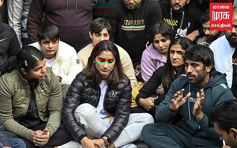 இந்திய மல்யுத்த கூட்டமைப்பின் தலைவர் மீதான பாலியல் புகார்... தொடரும் போராட்டம்!!