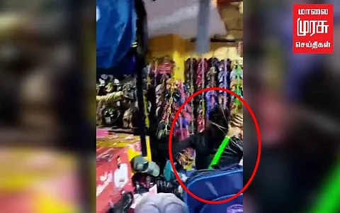 "இது என் ஏரியா.. எந்த கடை-ல, என்ன வாங்குனாலும் காசு குடுக்க மாட்டேன்": மதுப்பிரியர் அட்டூழியம்!!