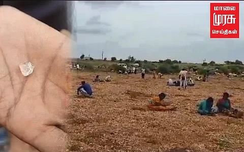 விவசாயிக்கு அடித்த ஜாக்பாட்... வயலில் கிடைத்த வைரம்!!