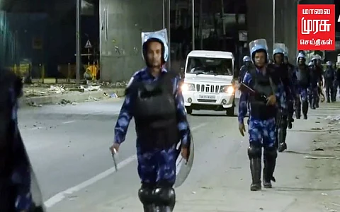 ஹரியானா மாநிலம் குருகிராமில் அதிவிரைவு அதிரடிப் படையினர் அணிவகுப்பு...!