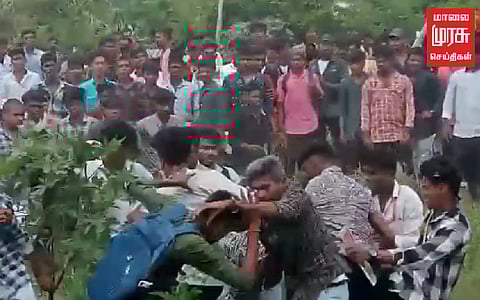 ஒரு சீட்டுக்கு இவ்வளவு அக்கப்போரா!