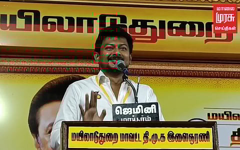 "பிரதமர் மோடி ஆட்சியில் அதானி குடும்பம் மட்டுமே வாழ்ந்தது" உதயநிதி ஸ்டாலின்!