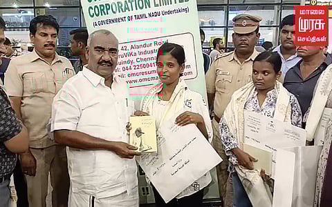 செவிலியர்களுக்கு மாதம் 80ஆயிரம் சம்பளம்...வழியனுப்பி வைத்தார் அமைச்சர் செஞ்சி மஸ்தான்!