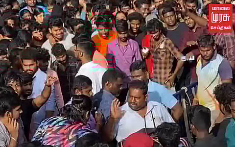 முதல் முறையாக சேலத்தில் ”ஹேப்பி ஸ்ட்ரீட்” நிகழ்ச்சி...ஆரவாரம் செய்த பொதுமக்கள்!