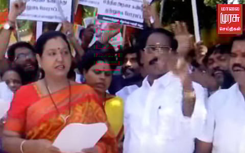 சுங்கச் சாவடி கட்டண உயர்வு: தமிழ்நாடு முழுவதும் தேமுதிக சார்பில் ஆர்ப்பாட்டம்!