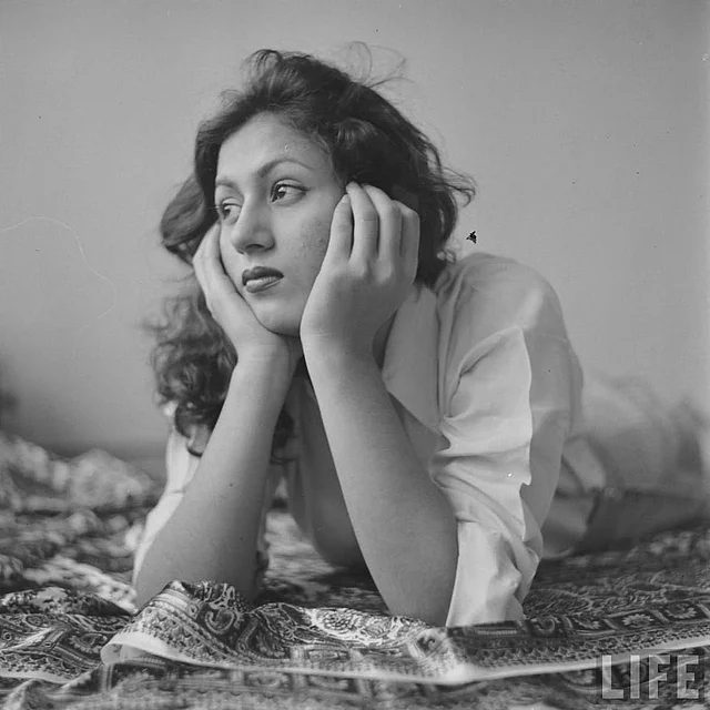 मधुबाला के व्यक्तित्व के सार्वकालिक रहस्य की तुलना केवल मर्लिन मुनरो से की जा सकती है