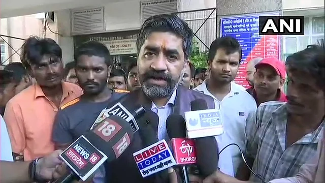ट्रॉमा सेंटर के मीडिया प्रभारी संदीप तिवारी
