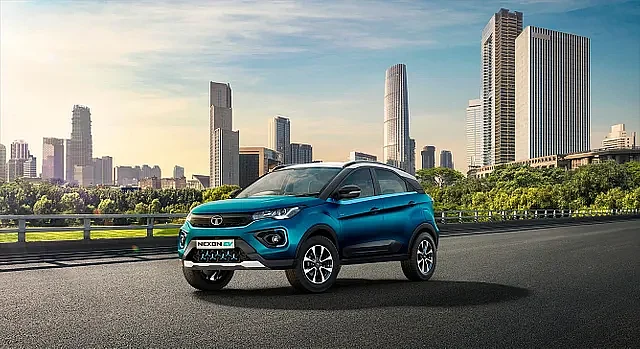 रेगुलर नेक्सोन से अलग है टाटा नेक्सोन EV