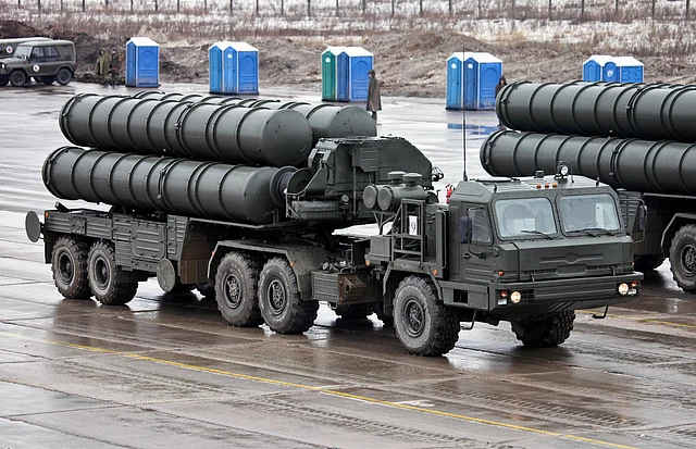 S-400 Triumf air defence system (Vitaly V Kuzmin/Wikimedia Commons)