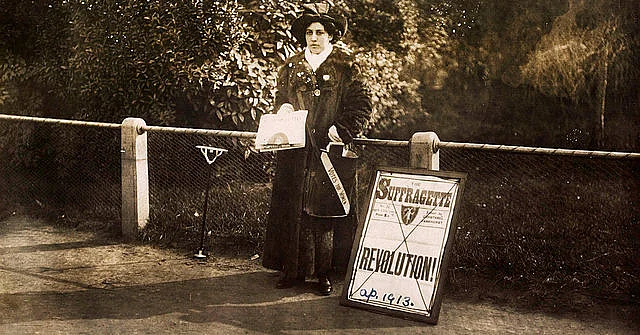 Princess Sophia Duleep Singh selling subscriptions for the Suffragette newspaper outside Hampton Court in London, April 1913.