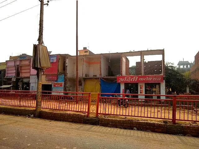 Buildings that underwent partial demolition for the road widening project 
