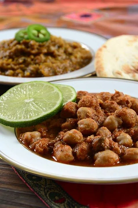 (All you need is bhatura to go with this chole. Photo:iStock)