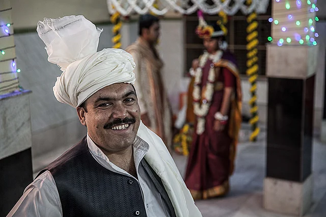In the midst of longing and belonging, the Kabuliwala carries on with his life, until
he is finally is laid to rest in the far away land. For the Bengalis, he’ll remain Mini’s Kabuliwala. 
