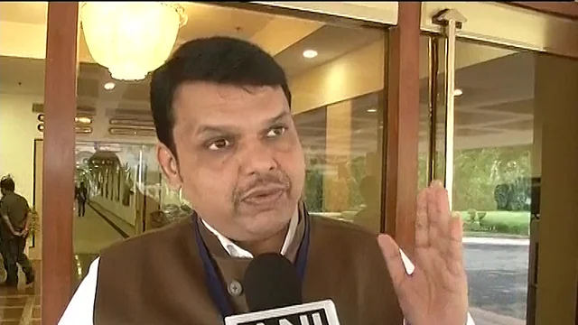 Maharashtra govt reverses ban on toddy.