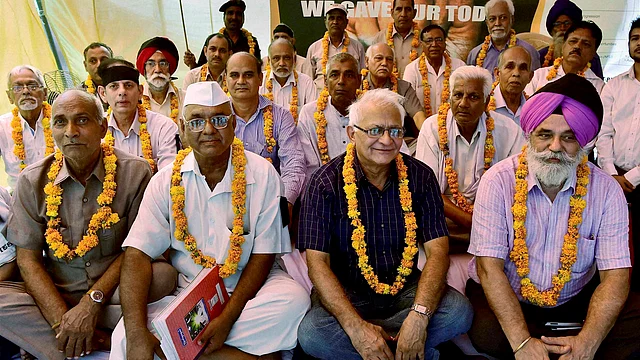 Ex-armymen protest over One Rank One Pension at Jantar Mantar in New Delhi. (File Photo: PTI)