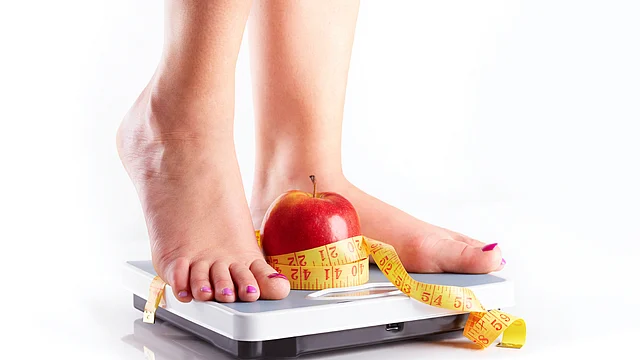 On average, people who followed a meal-replacement diet lost 1.4 kg more than people using other diets after one year.