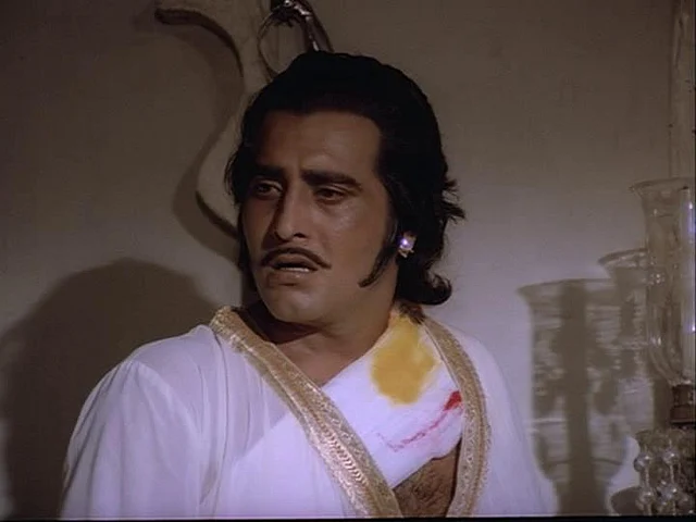 Vinod Khanna played Rana Bhojraj in Gluzar’s <i>Meera </i>(1979)