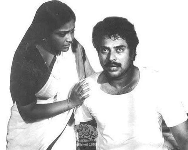 <i>Thaniyavarthanam </i>traces the life of Balan intensely played by Mammootty from an ordinary schoolteacher to a man forced to plough the depths of insanity by his family and a merciless society.