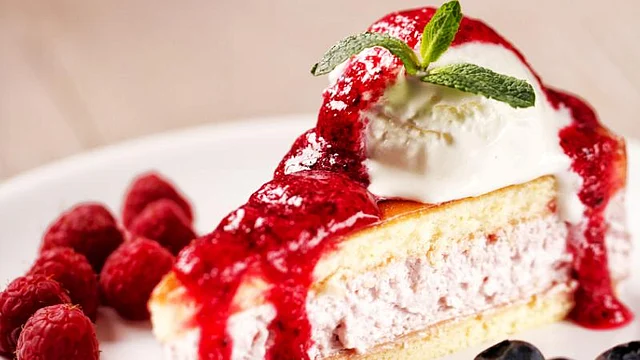 Ah, this sweet poison! Don’t we just love a good villain? (Photo: iStock)