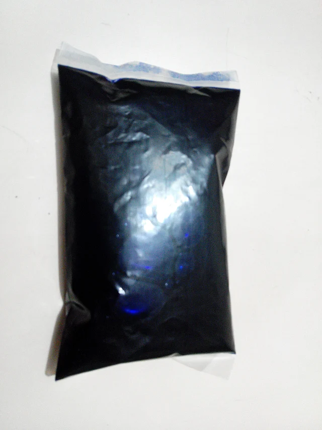 The inks are sold not in glass bottles (as they usually are), but in sealed plastic packets. (Photo Courtesy: Siddharth Mohan Nair)