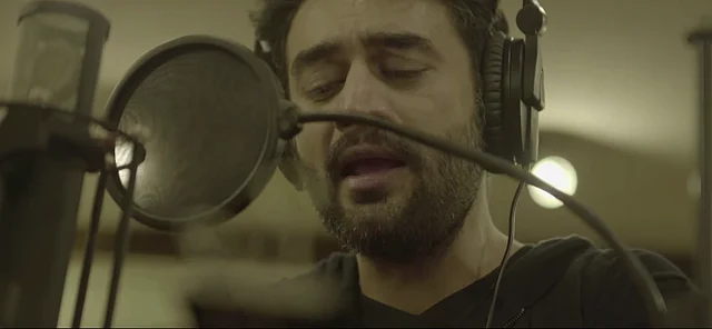 Shekhar Ravjiani records the track <i>Gehra Ishq </i>for<i> Neerja</i>