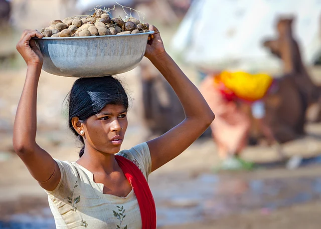 Women in India do almost ten times as much unpaid work as men–a much higher ratio than the global average, leaving them out of the formal workforce and unable to contribute to the economy. (Photo: iStockPhoto)