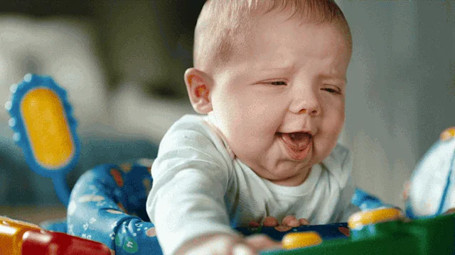 (GIF Courtesy:<a href="http://www.fastcocreate.com/3048169/this-pampers-ad-captures-defecating-babies-poo-face-in-all-its-slo-mo-glory"> fastcocreate.com</a>)
