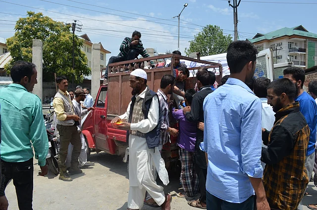 Some local NGOs have arranged food and medicine for the patients. (Photo: Pradeepika Saraswat)