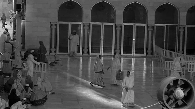Women from within the community have now begun to speak up. (Photo Courtesy: <a href="https://sahiyo.com/2016/03/09/i-am-a-bohra-photo-campaign/">sahiyo.com</a>)