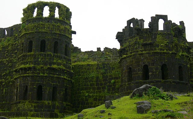 Raigad fort was the capital of Shivaji’s kingdom. The fort was destroyed by the British after defeating Marathas in 1818. (Picture Courtesy: <a href="http://trektofly.com/">trektofly.com</a>)