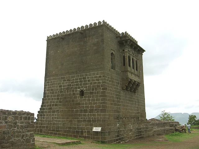 Birthplace of Chhatrapati Shivaji on the top of Fort Shivneri. (Photo Courtesy: <a href="http://ebharatdarshan.blogspot.in/2010/07/shivneri-fort.html">ebharatdarshan.blogspot.in</a>)