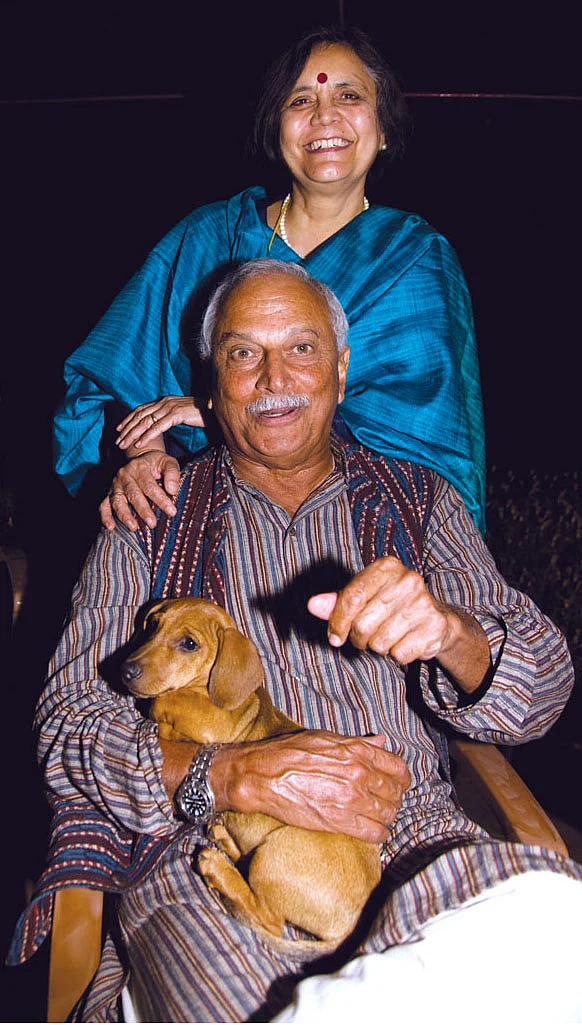KC Cariappa with wife Meena.