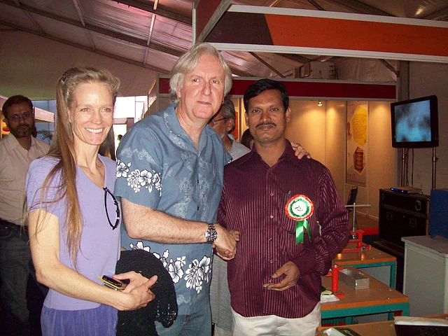 Arunachalam Muruganantham with filmmaker James Cameron and his wife. (Photo courtesy: Facebook)