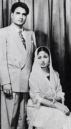 Meena Kumari with Kamal Amrohi. (Photo courtesy: Pinterest)