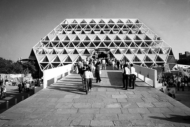 (Photo: Copyright Raj Rewal via <a href="https://architexturez.net/doc/az-cf-123722">Architexturez.net</a>)