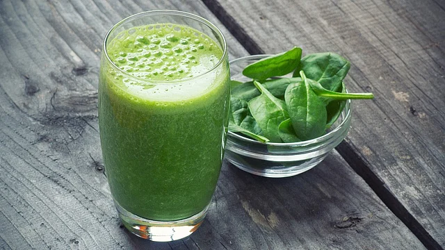 Spinach smoothie is the secret to a fitter, healthier body.