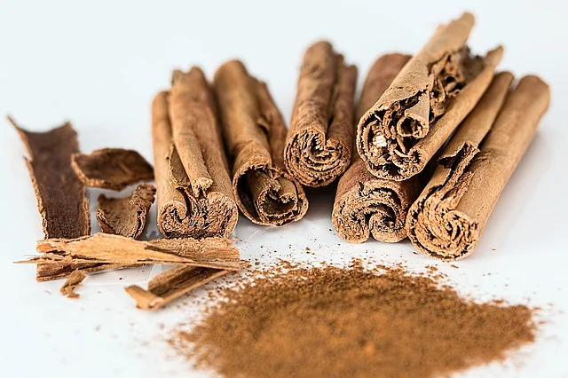 Drink some cinnamon infused water and see how it works wonders on your throat.