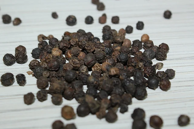 Due to its anti-bacterial properties, black pepper helps in curing cold and cough.